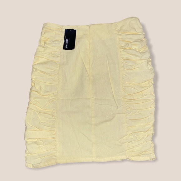 Shein SBetro ruched cami top & bodycon skirt set - Picture 4 of 13